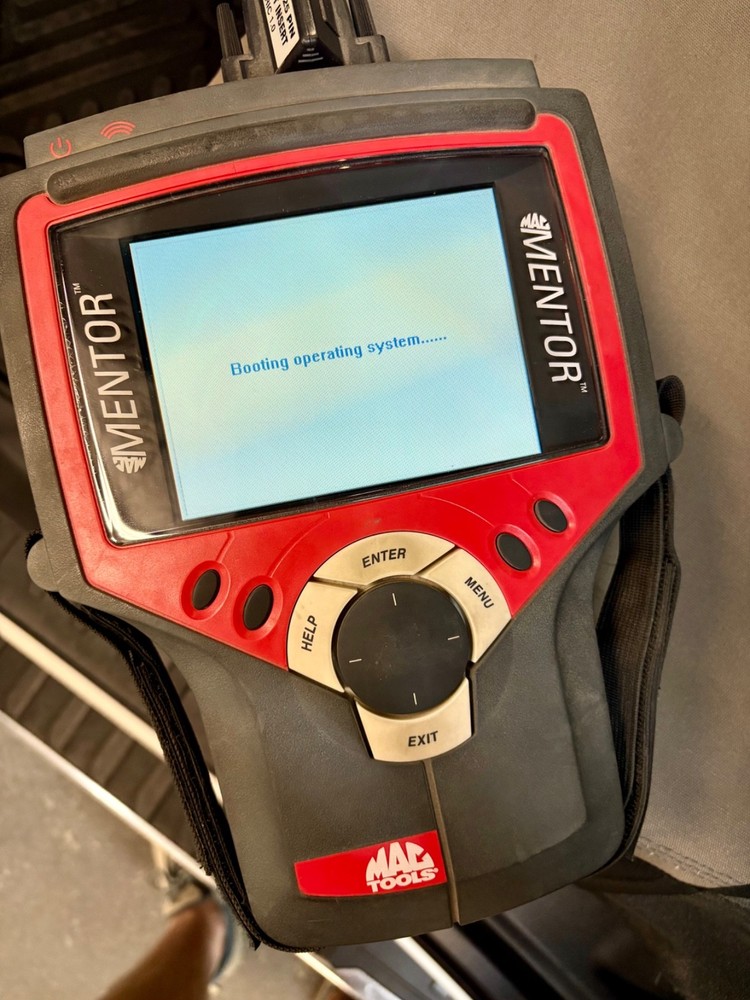 MAC TOOLS MENTOR DIAGNOSTIC SYSTEM WITH COMPREHENSIVE BUNDLE -------LIQUIDATION!