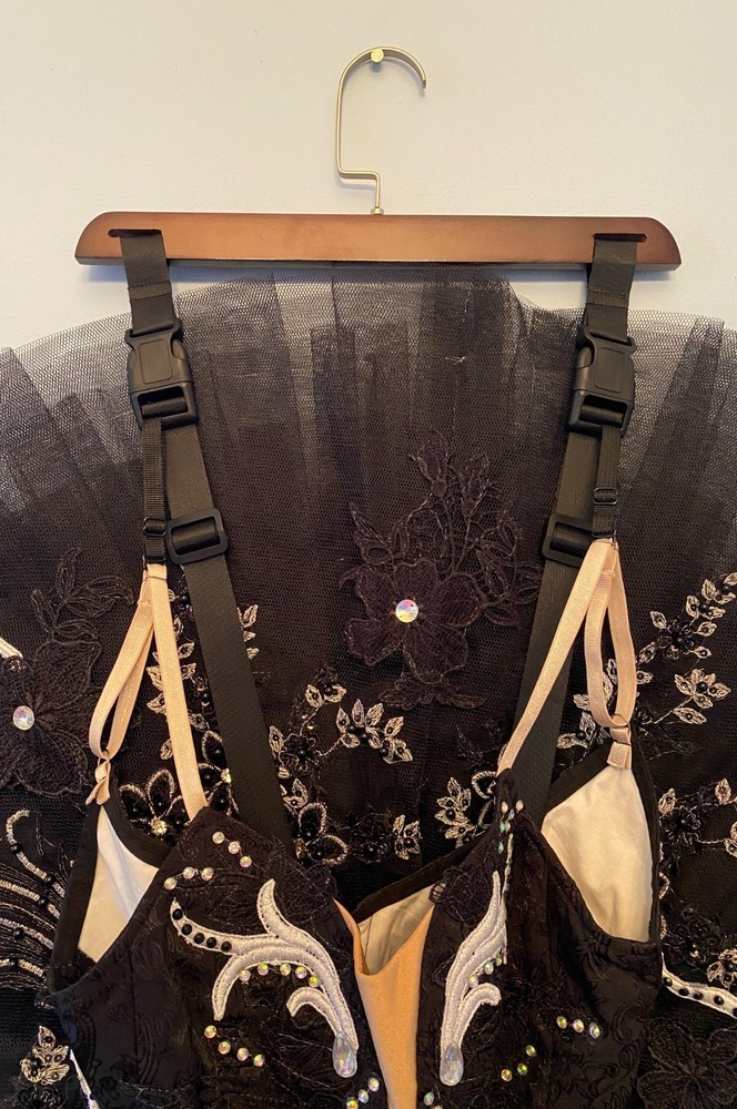 Ballet Dance Tutu Hanger - Protective Costume Storage Solution - Safe Transport