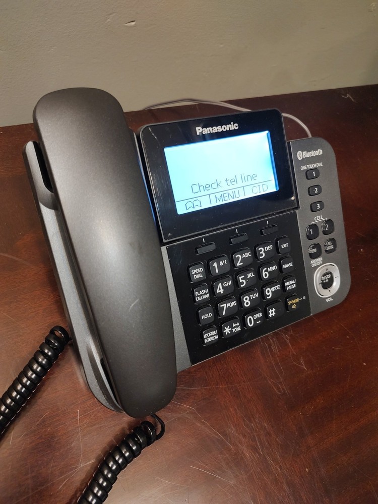 Panasonic Model KX-TGF380 Link2Cell Bluetooth Corded Phone