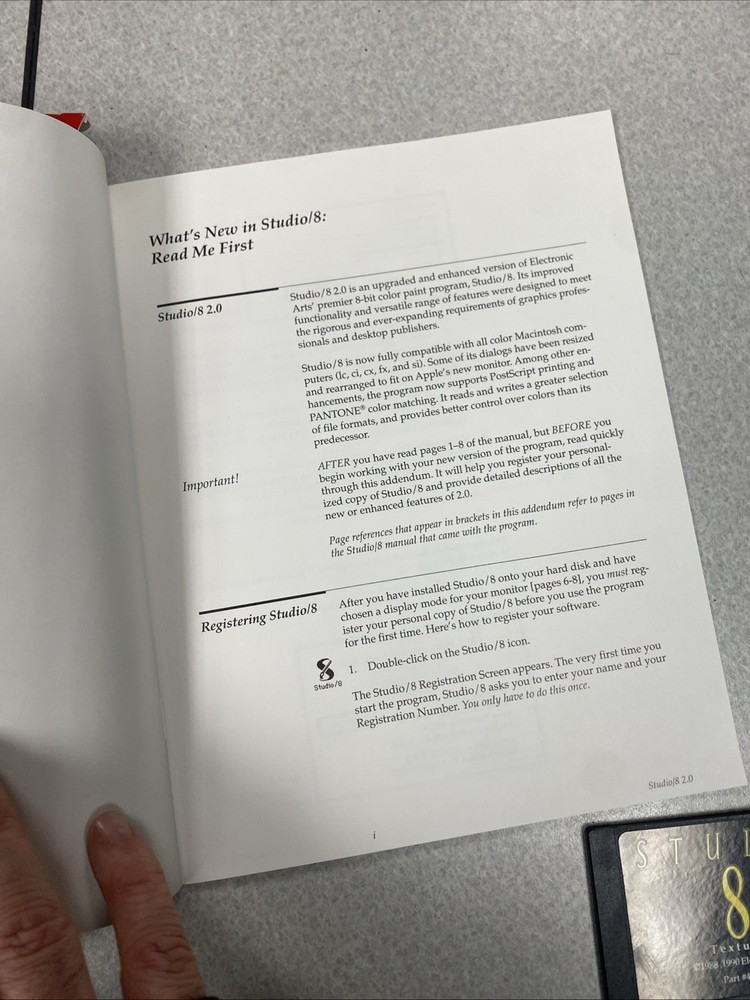 Electronic Arts Studio 8 Professional Paint Program (Macintosh) COMPLETE