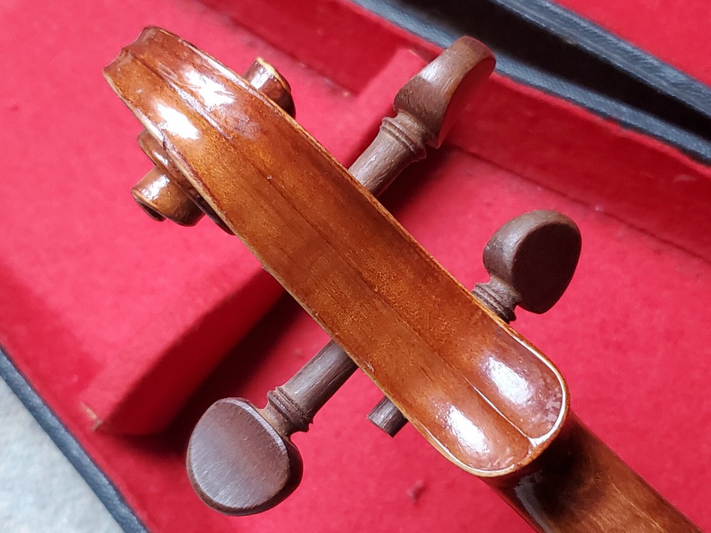 nicely flamed old 3/4 Violin violon