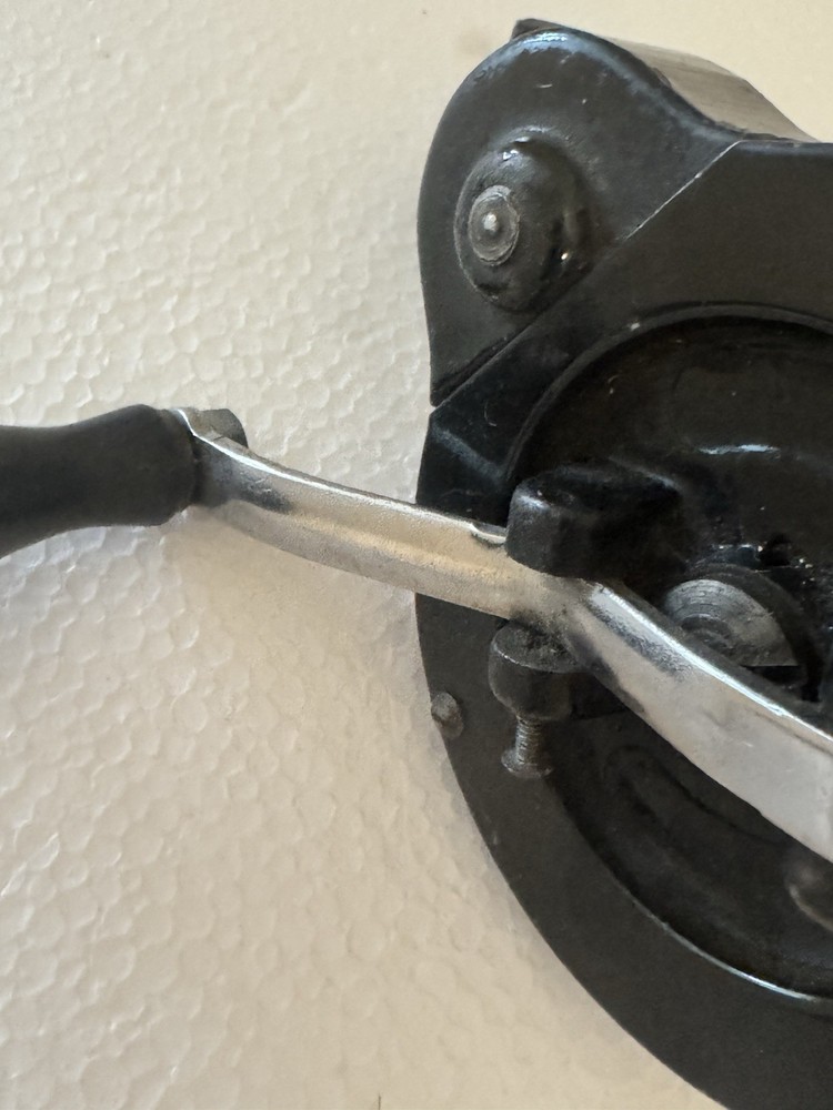 Vintage Sewing Machine handcrank