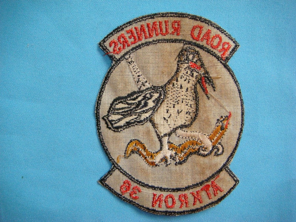 PATCH NAVY FIGHTER SQUADRON VA 36 ROAD RUNNERS ATKRON 36