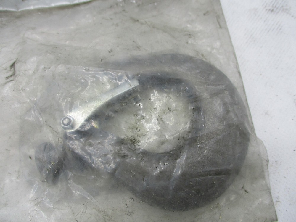 NEW CM 2ZE97 #4 HOOK