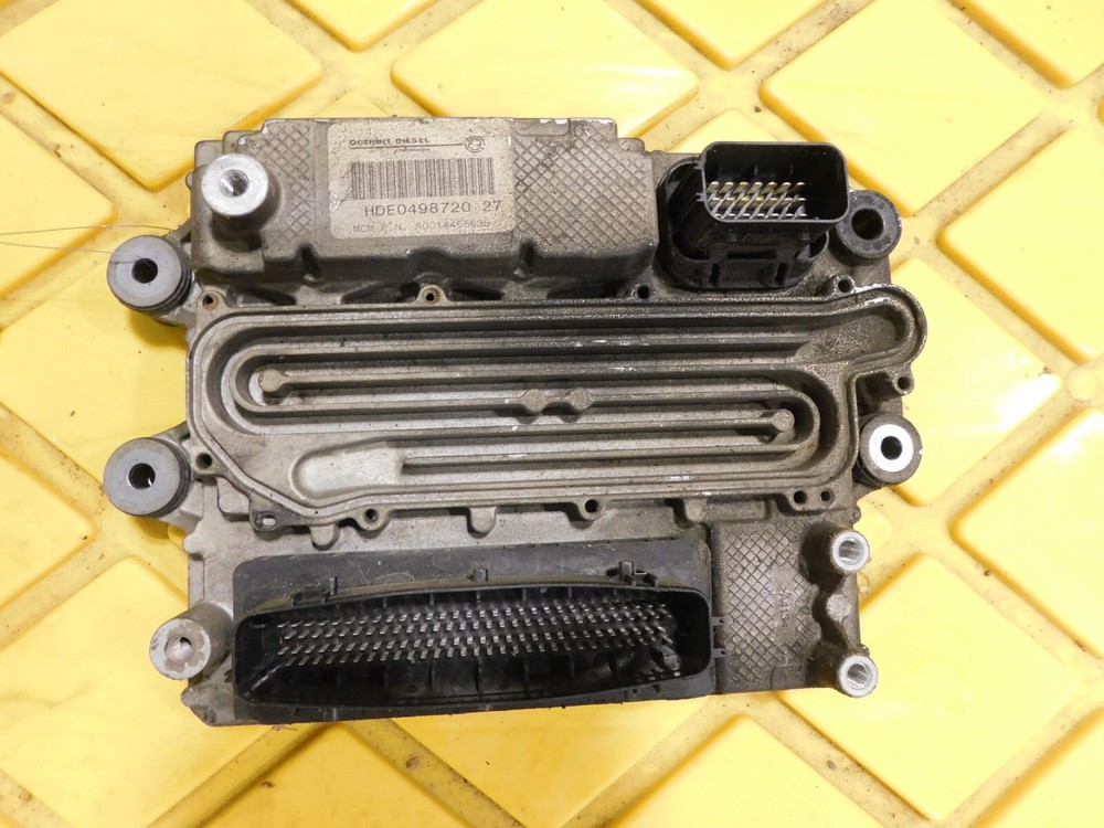 Detroit DD15 ECM