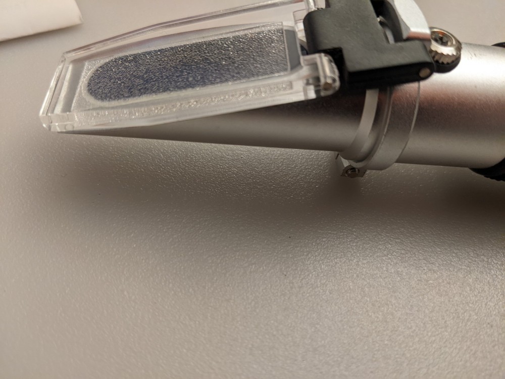 Portable Brix Refractometer REF113ATC. New Open Box