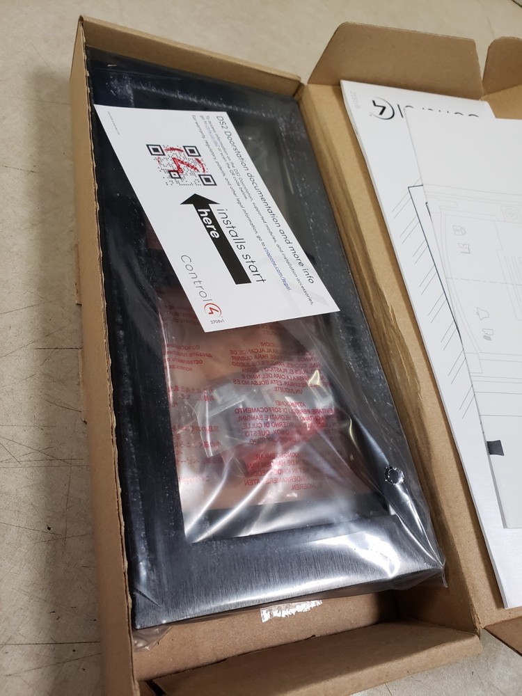 Control4 DS2 2-Module Surface Mount Frame Black C4-DS2-2M-SM-BL