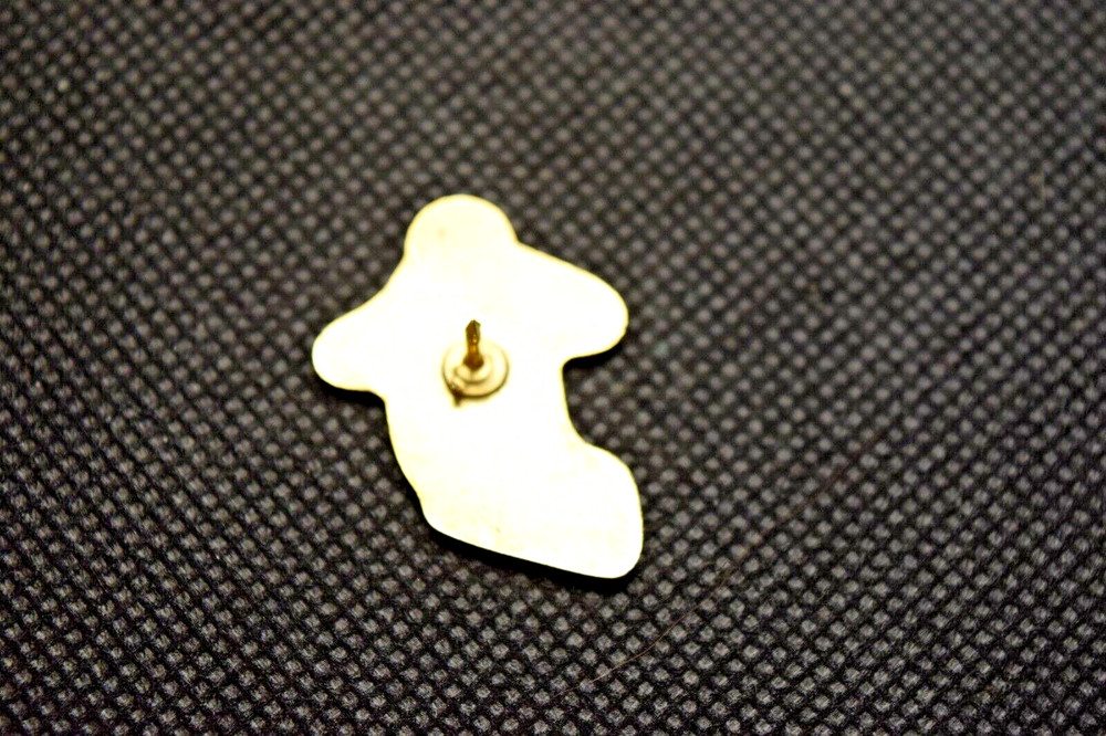 Snowboarder Orange Ski Pin