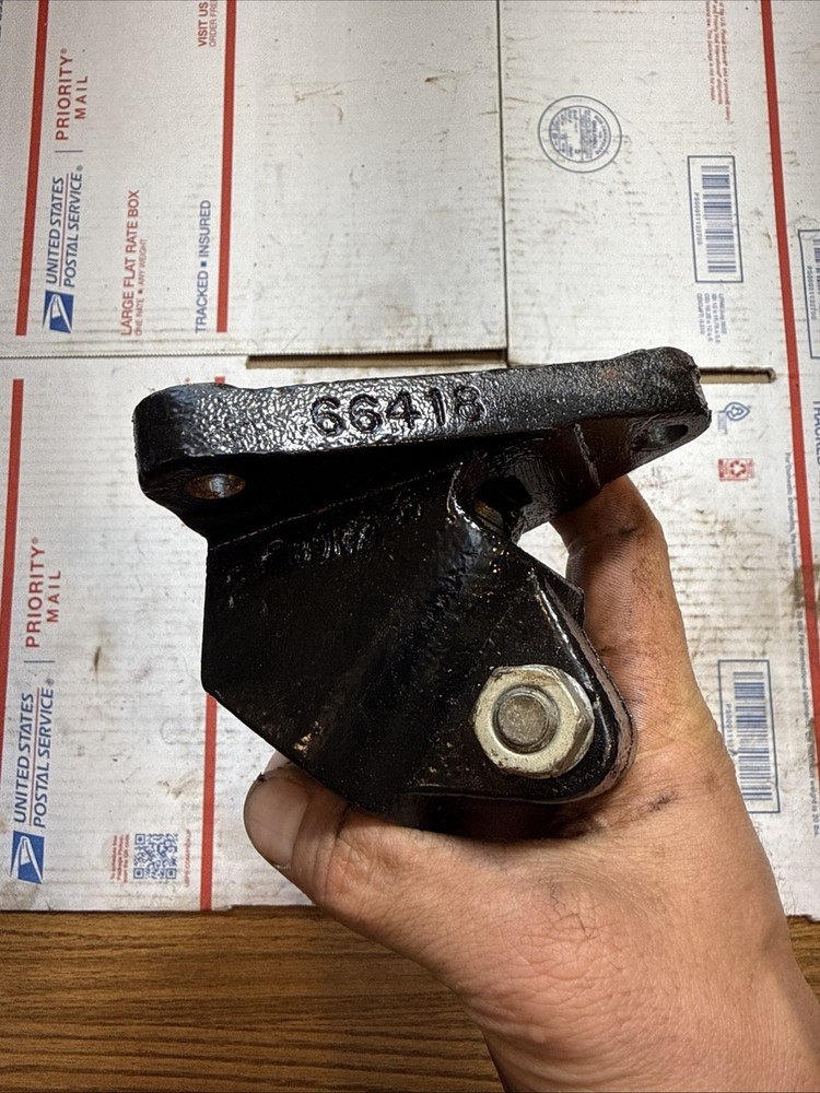 Mercruiser engine mount bracket 66418