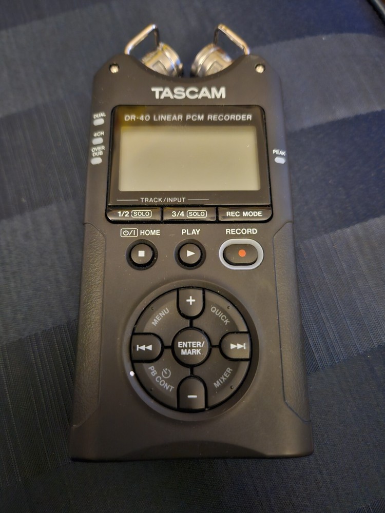 Tascam DR-40 Portable Digital 24 Bit Recorder