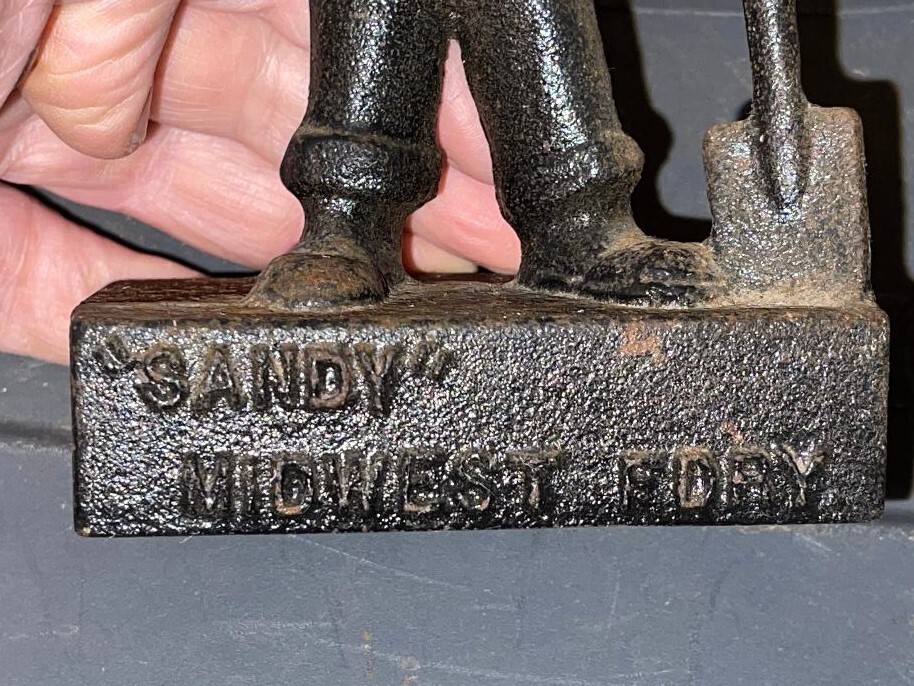 Cast Iron Sandy Midwest Fdry Figure