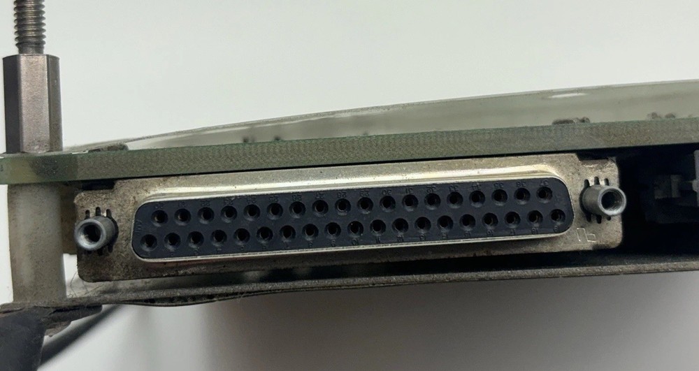Peterbilt 387 Cab Control Module W/ Electrical Protection 16-09266-004
