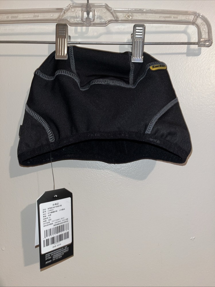 NWT  BLACK  UITRO SANTIC CYCLING CAP