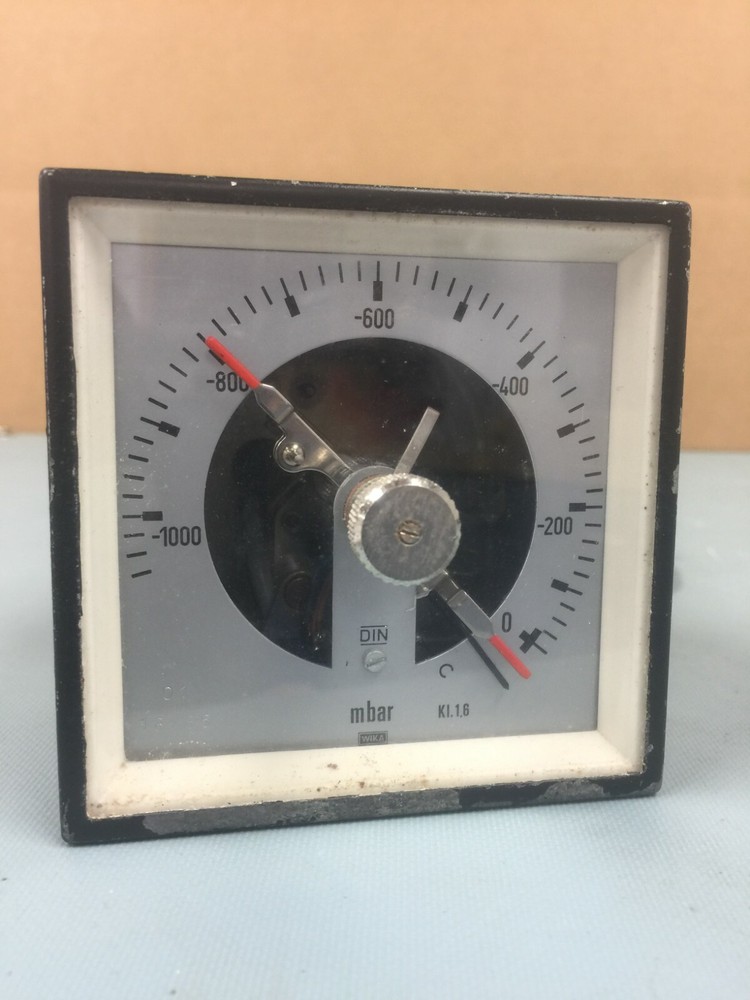 Wika vacuum gauge