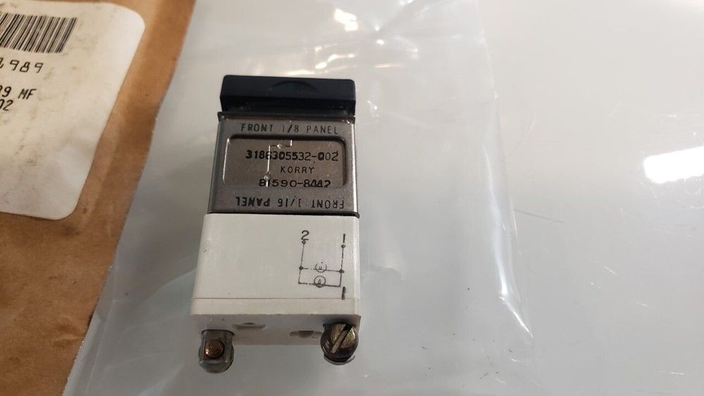 KORRY ELECTRONICS LIGHT INDICATOR 3186305532-002 6210-00-480-1989