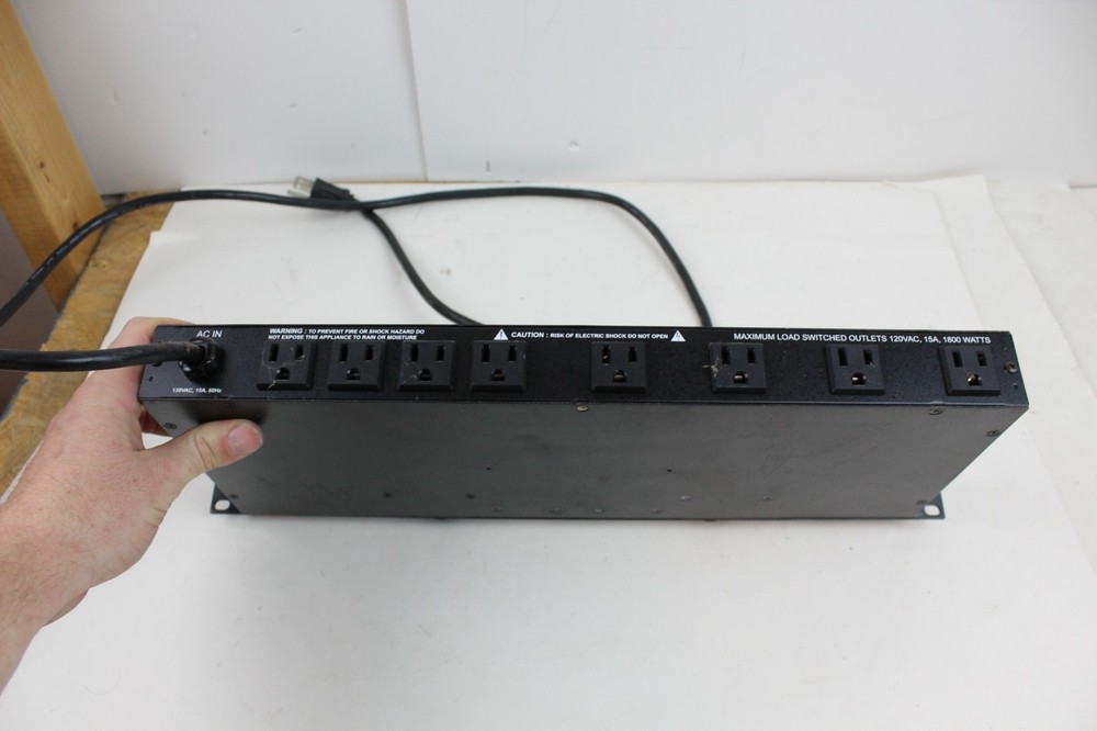 ART PS 4X4 Rack Power Strip