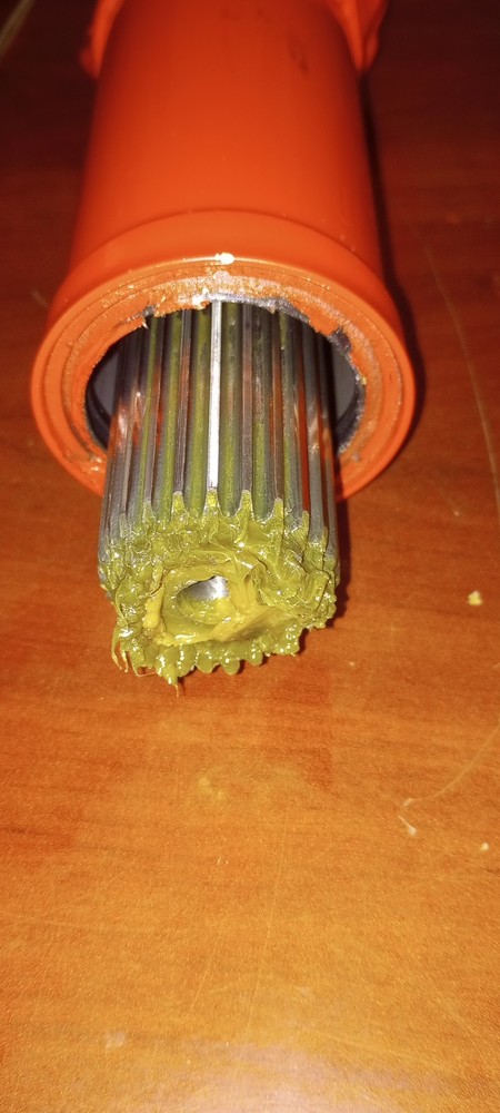 CARDAN UNIVERSAL JOINT DRIVE SHAFT