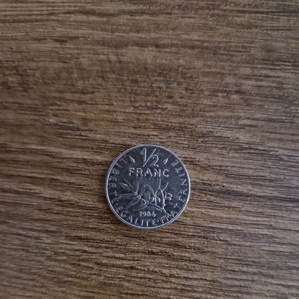 1984 French 1/2 FRANC coin