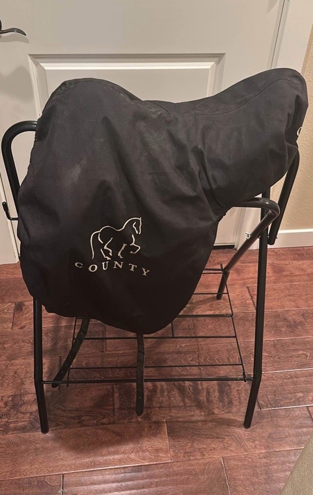 County Fusion Saddle 17.5 Medium Spring tree Black Leather