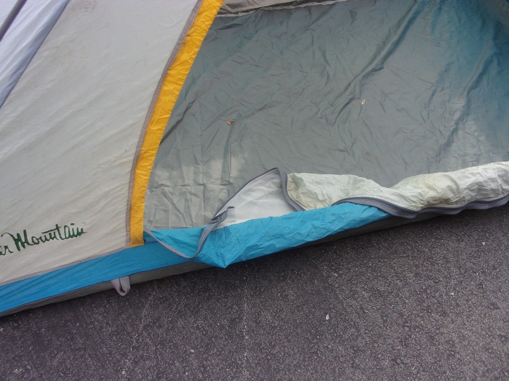 GANDER MOUNTAIN TENT