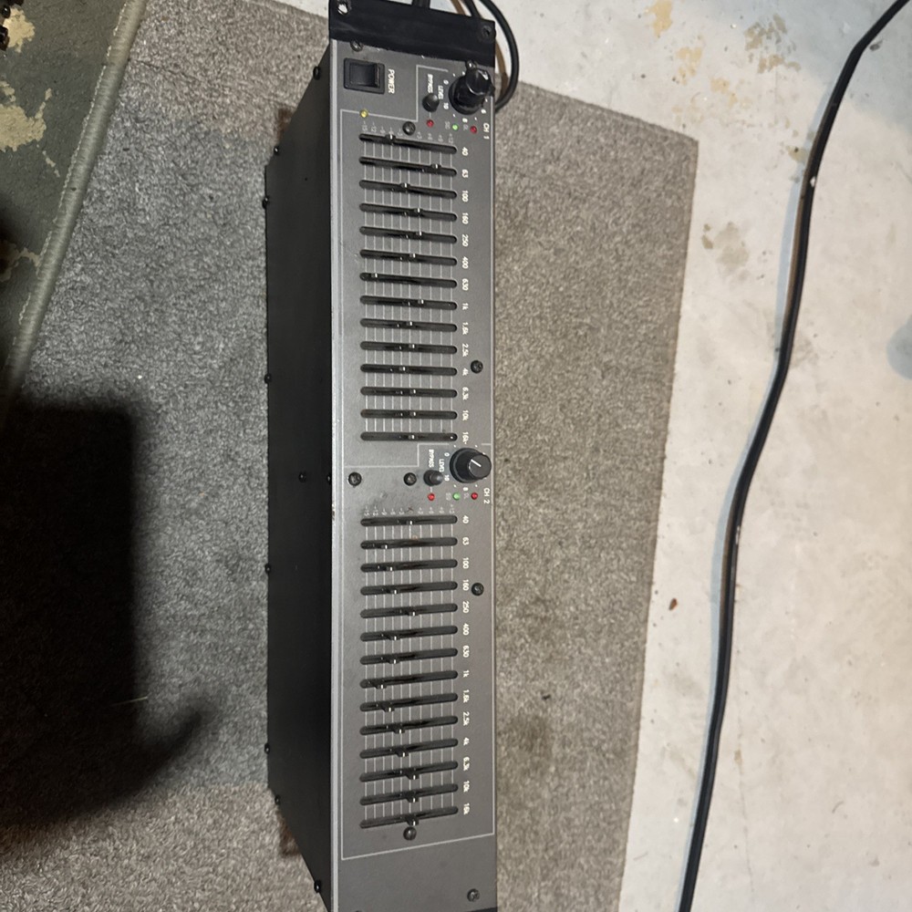 RANE GE14 2 CHANNEL 14 BAND GRAPHIC EQUALIZER