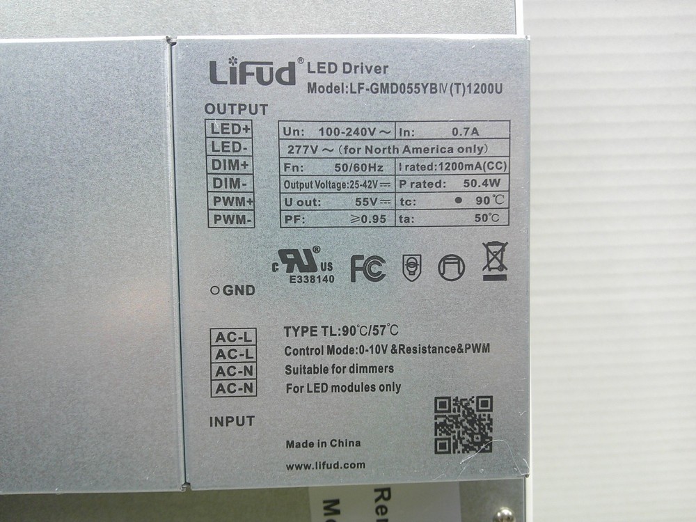 MaxLite 14100231 Fixture FLATMAX LED FLAT PANEL 2X2 EDGE LIT Version 3 4000K