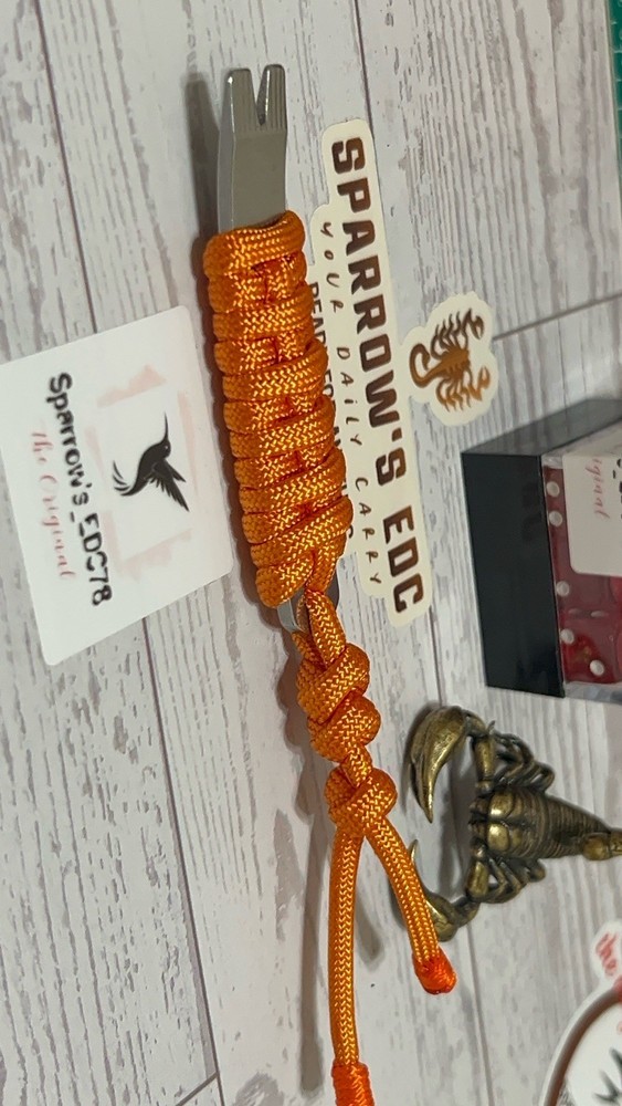 Sparrow’s EDC / Gerber Wrap Mini Pry Bar