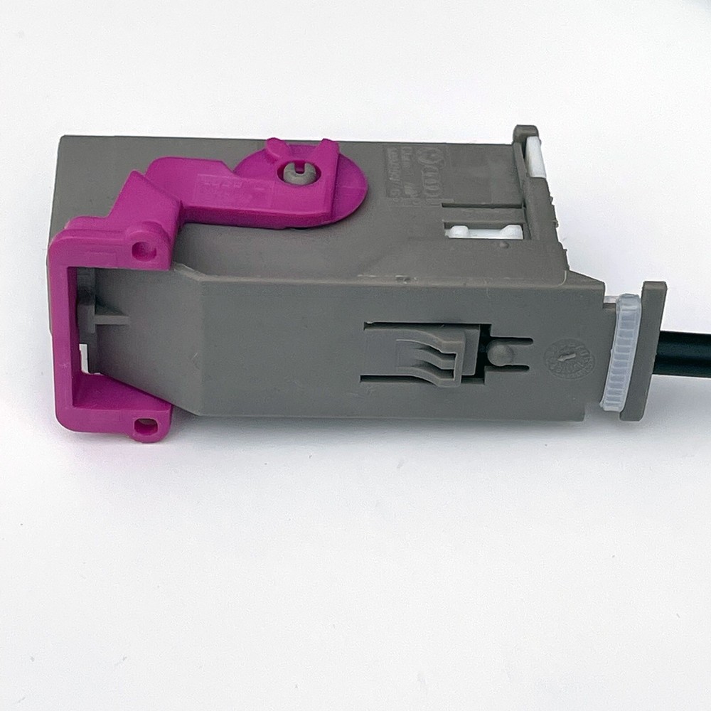 Audi RNS-E AUX cable adapter 3.5mm jack - Navigation Plus A2 A3 A4 A6 A8 TT R8