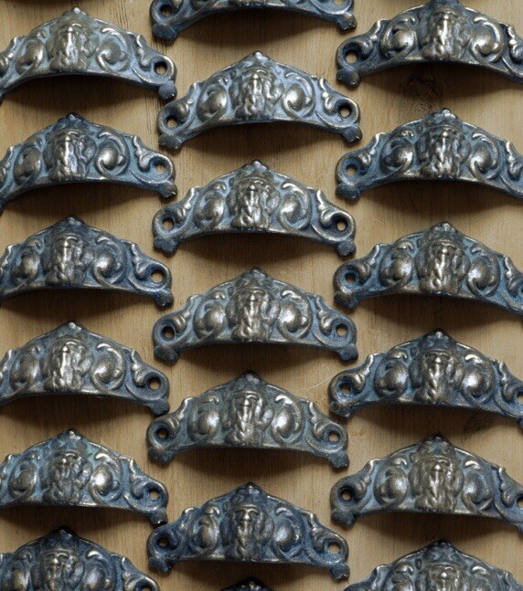 X1 SINGLE Drawer Pull Cup Handle Green Man Cast Iron Vintage - 11 AVAILABLE