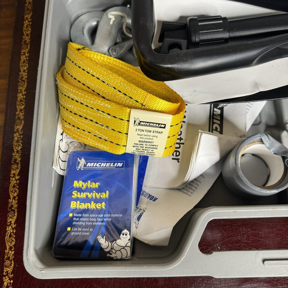 MICHELIN Emergency Roadside Kit - Incomplete