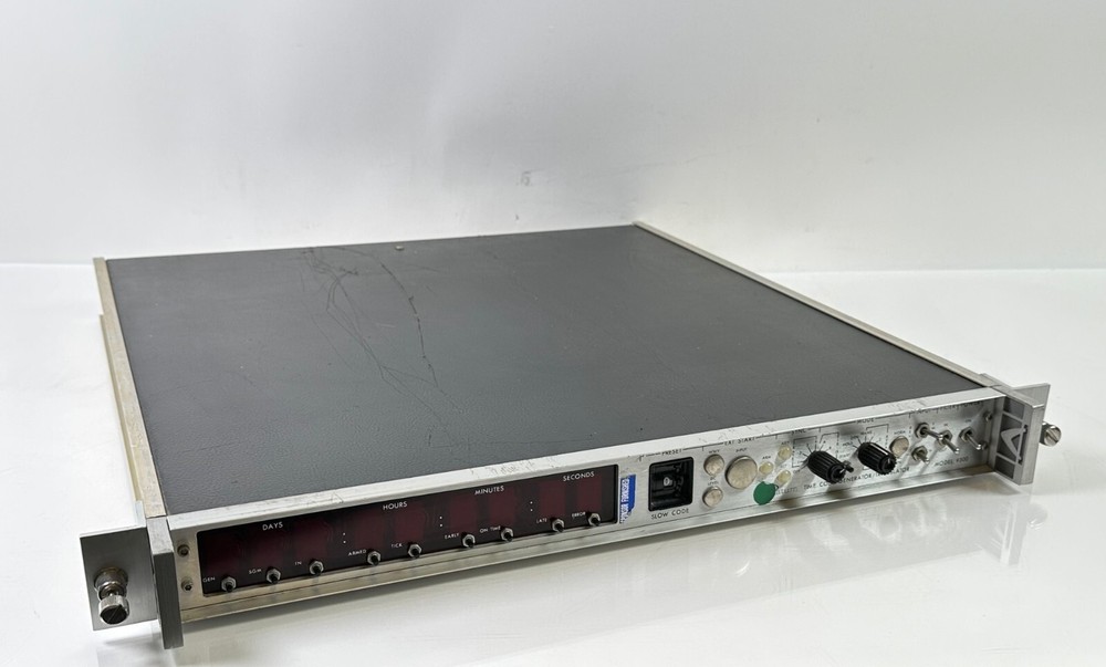 Datum 9300 Timecode Generator / Translator