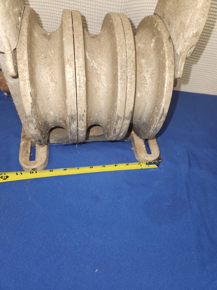 SHERMAN & REILLY 3 BLOCK PULLING SHEAVE W/ STRAIN PLATE