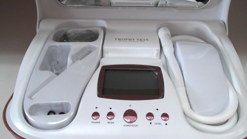 Trophy Skin MicrodermMD Trophy Skin Microdermabrasion Machine - White - Open Box