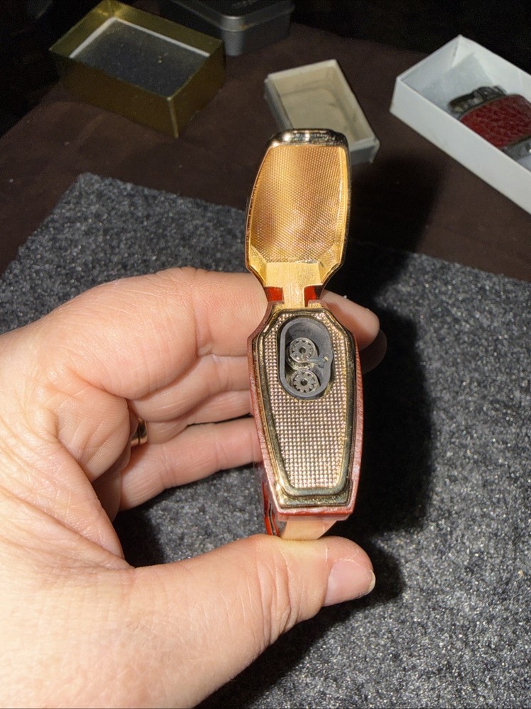 Honest Double Torch Gas Cigarette Cigar Lighter ReFillable with Punch Untested