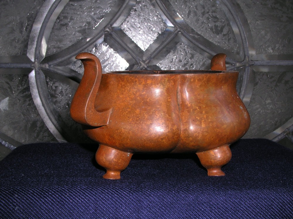 Chinese Bronze Incense Burner ( 42 )