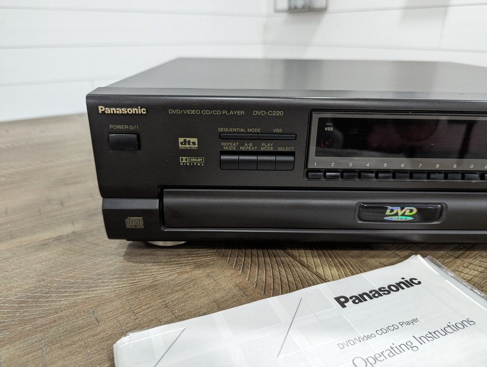 Panasonic DVD-C220 DVD Player
