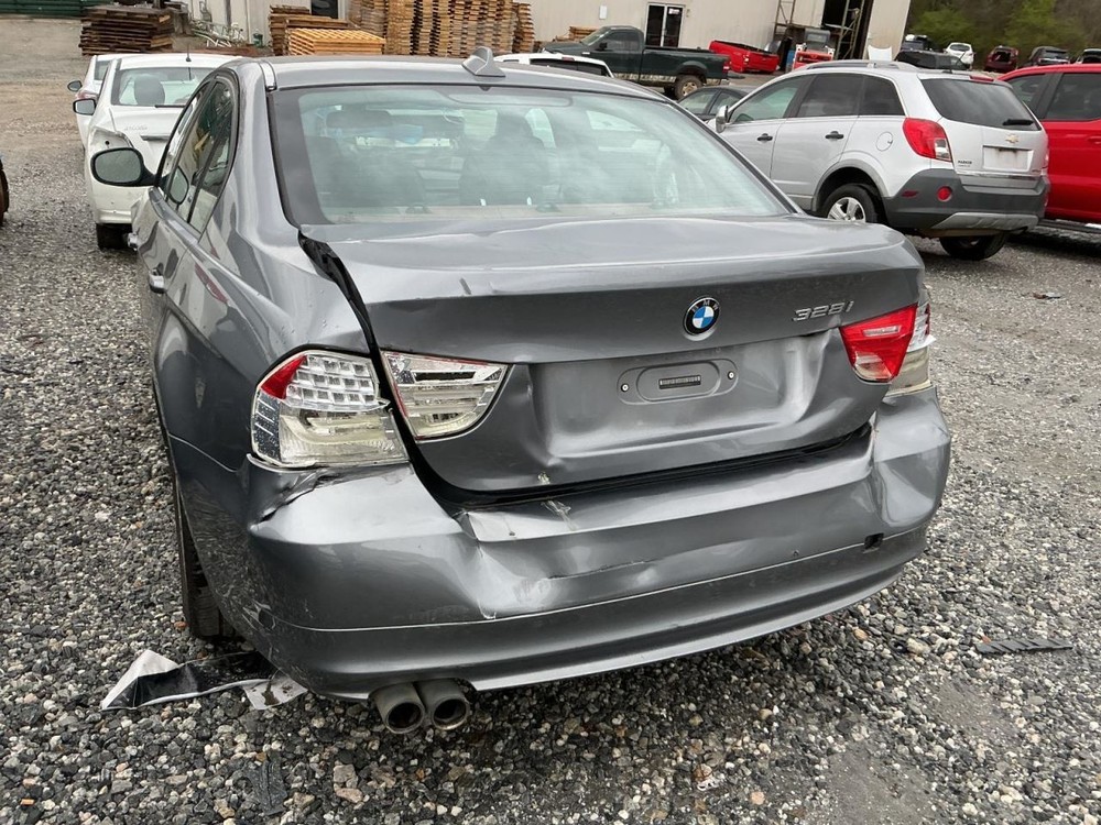 328I 2009 Glove Box 4998341