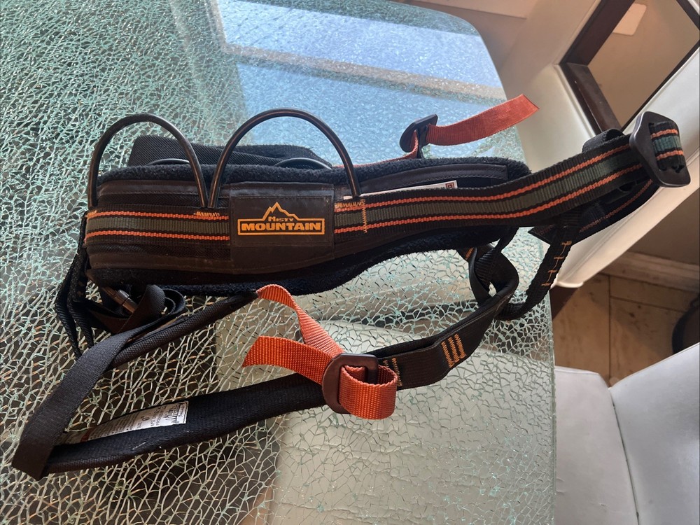 Misty Mountain Climbing Harness Size M