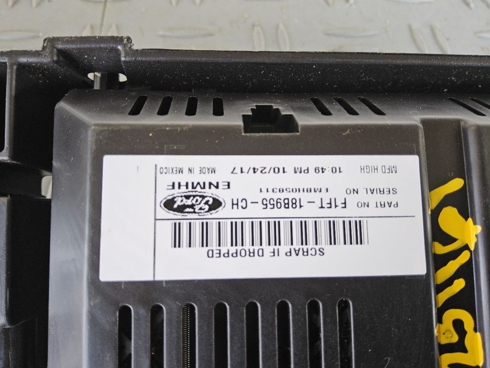 2015-2018 Ford Focus Front 4.2" Display Screen