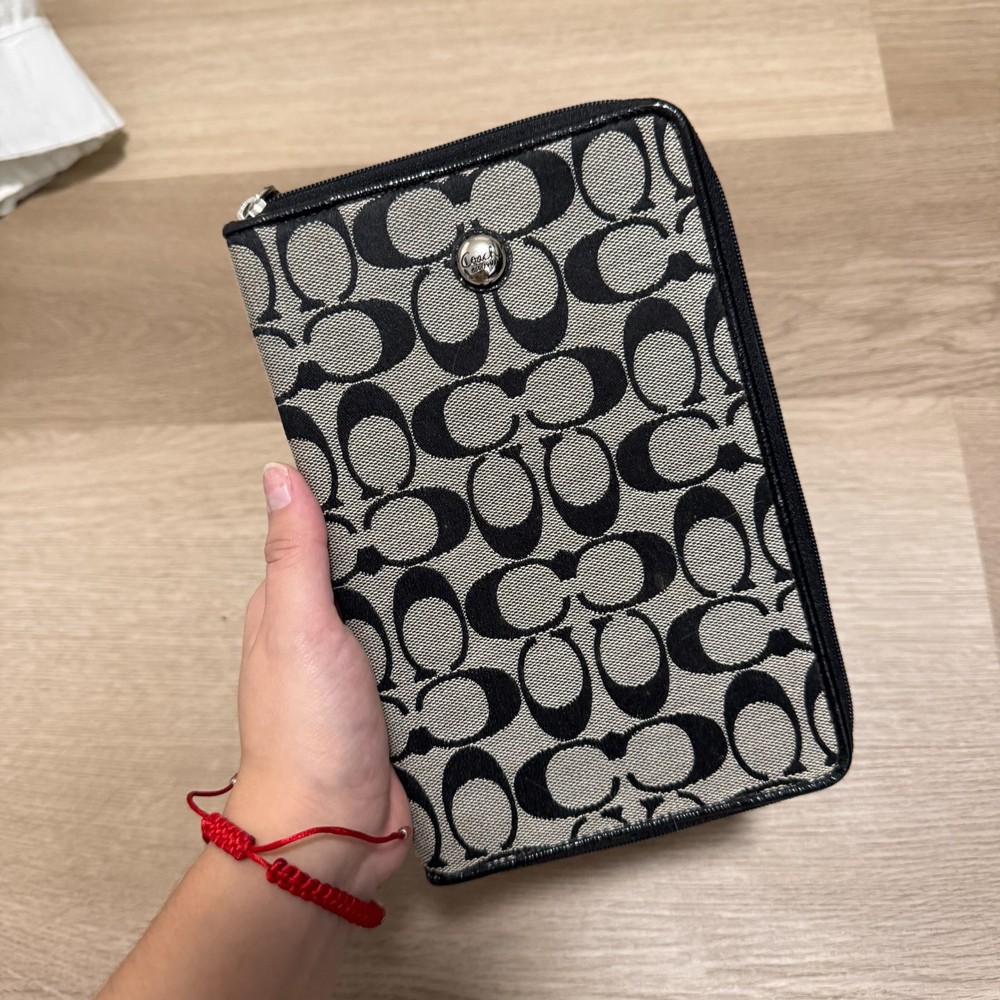 Coach Signature Pattern EReader/tablet case in Black and Gray