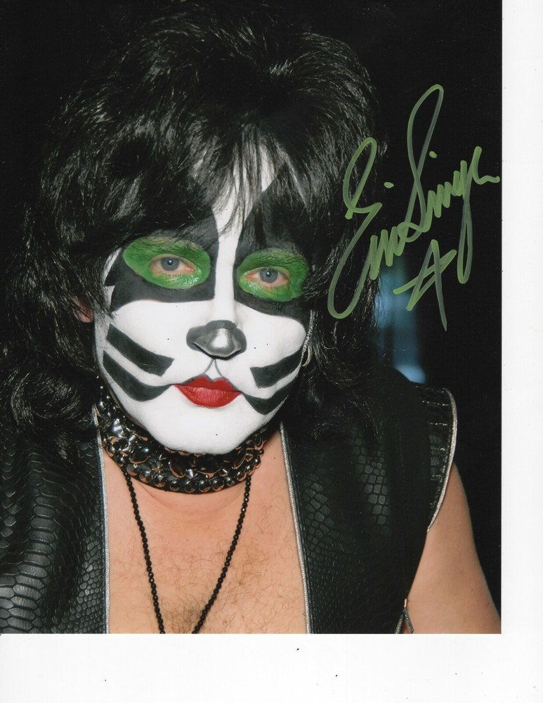 KISS ERIC SINGER SIGNED 8X10