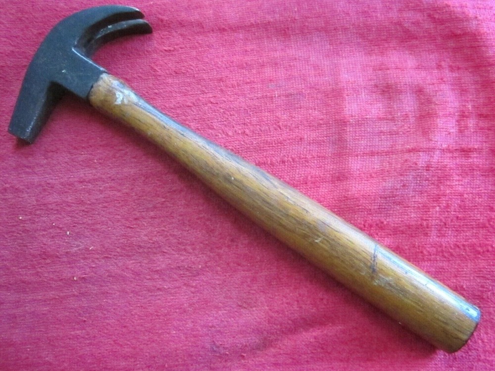 ANTIQUE HORSE FARRIERS HAMMER