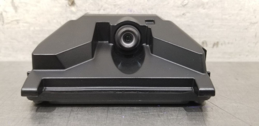 25 BMW M4 G82 FRONT VIEW WINDSHIELD MOUNTED CAMERA 5B39259
