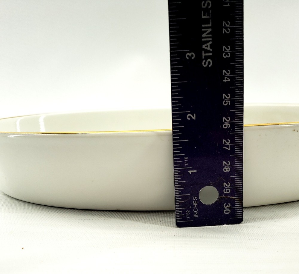 Royal Worcester Evesham Oval Serving / Baking Dish Shape 30 Size 4 asparagus