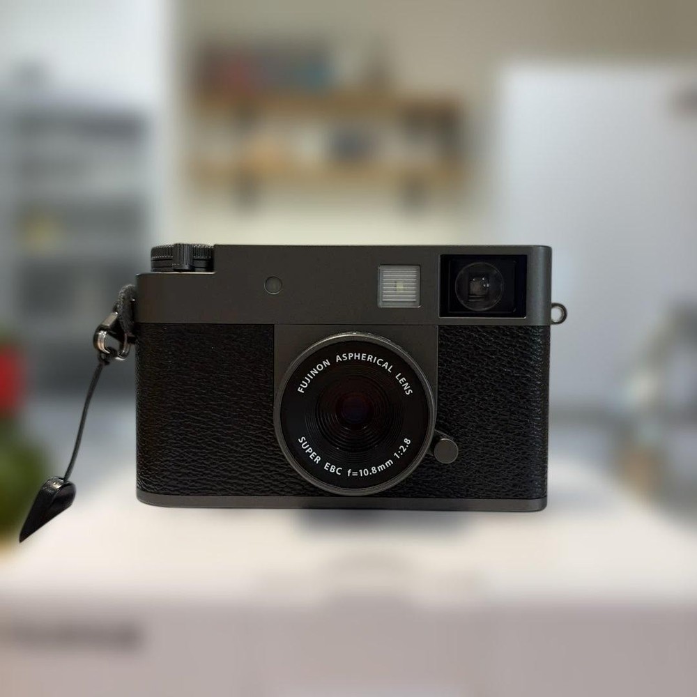 FUJIFILM X-Half