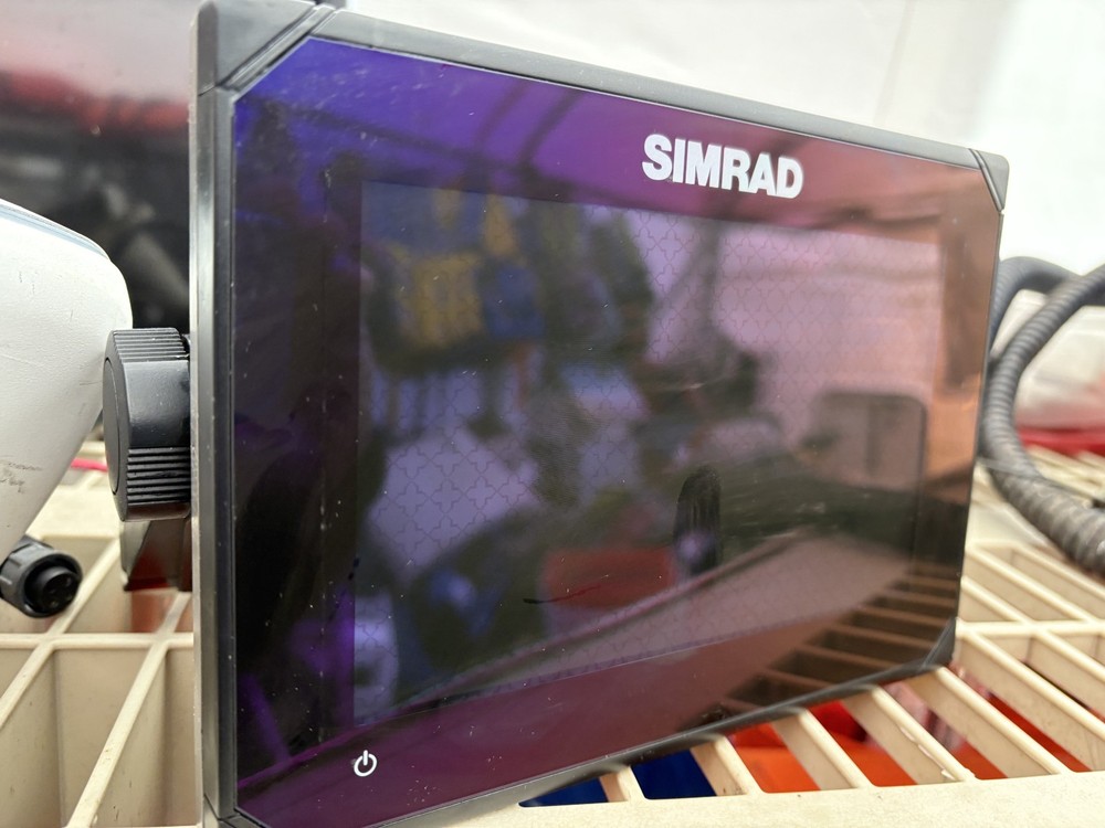 Simrad NSS7 GO7