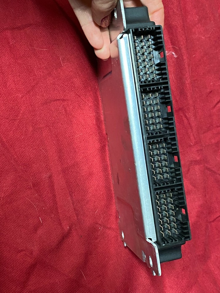 VOLVO LIGHT CONTROL MODULE SLCM 20976406-03 , A2C53239208