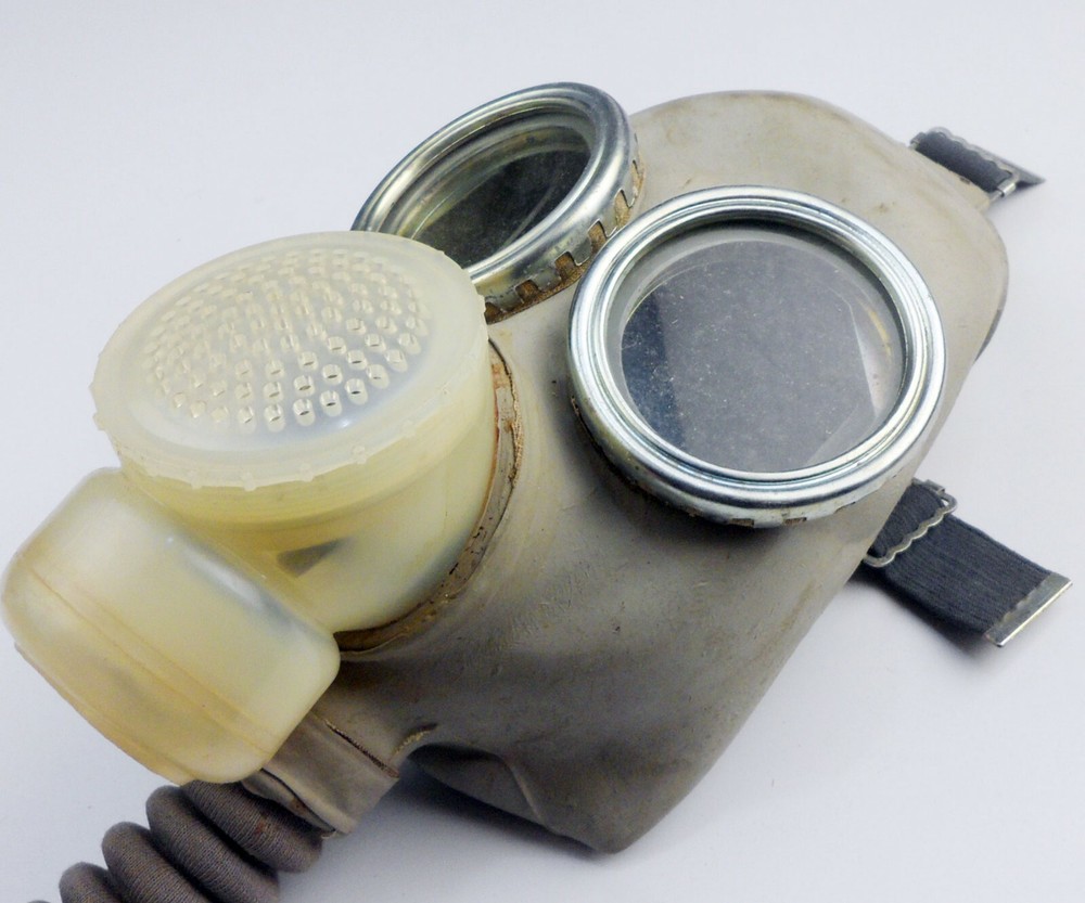 Surplus Chinese type 64 Mask with Bag
