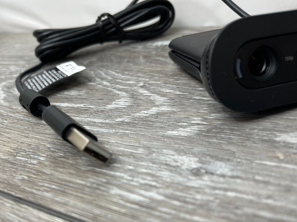 Logitech 720p HD Webcam w/Long Range Microphone, Black