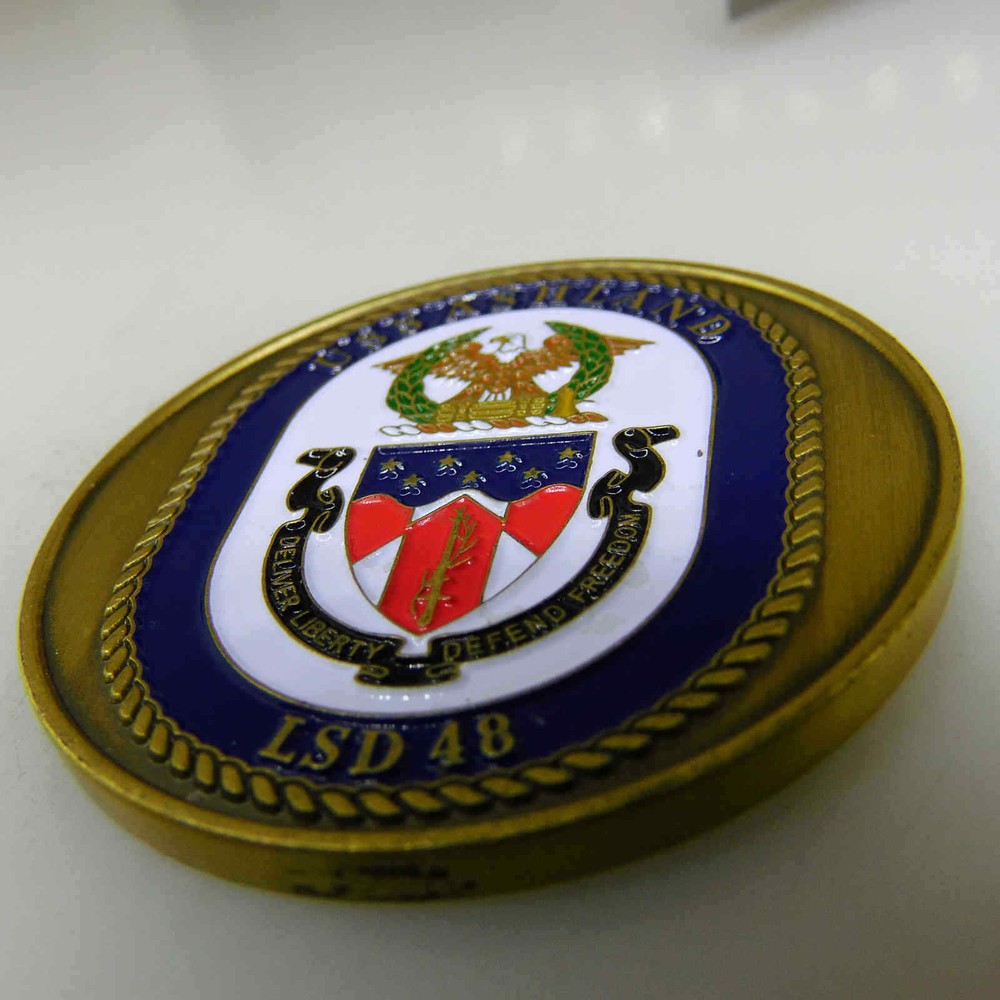 USS ASHLAND LSD 48 CHALLENGE COIN